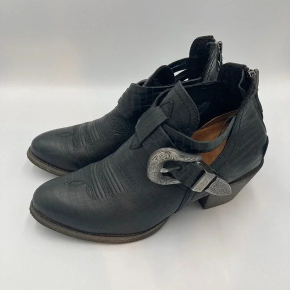 Ariat Dulce Black Leather Western Ankle Boots Buckle Detail Size 6.5‎ - Picture 2 of 15